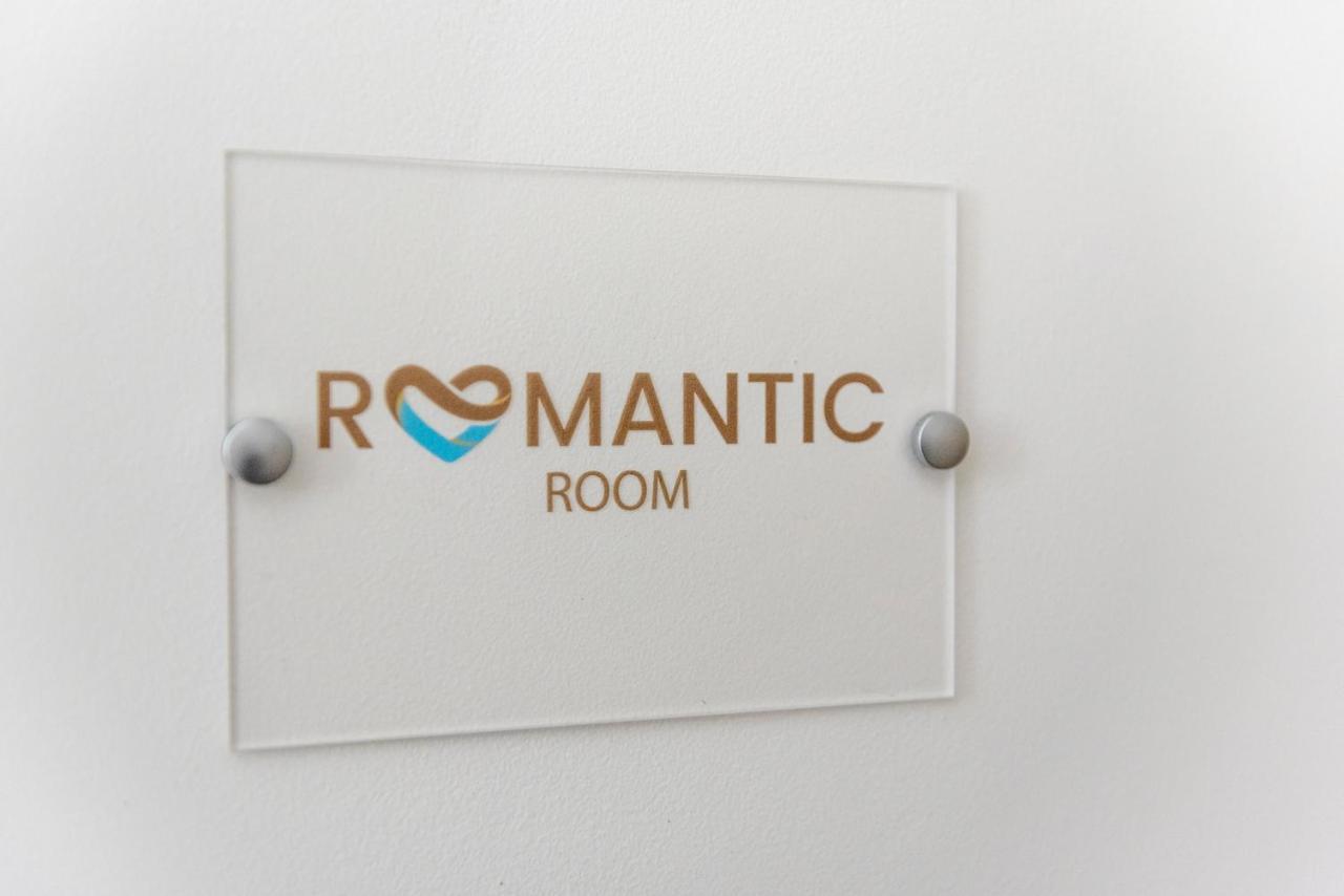 Romantic Room Monopoli Bagian luar foto